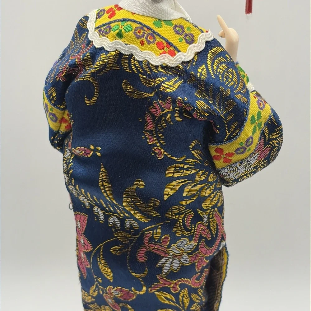 New in box, Chinese Qing Dynasty 1912 manchu princess